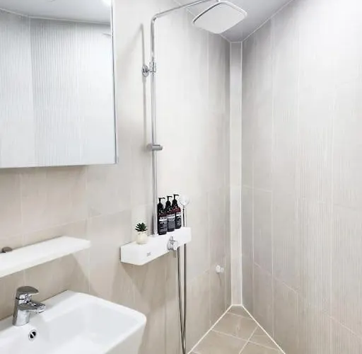 New Vera House#jamsil,sung-su,kang-nam,coex,kspo Dome#parking Availabe#3 Queen Bed#2room Appartamento